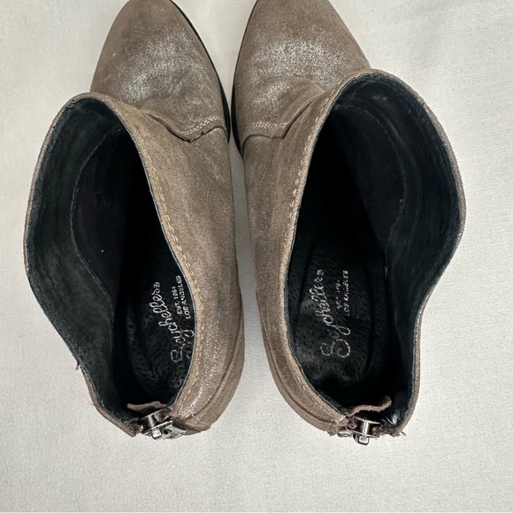 Seychelles Rockabilly Brown Metallic Suede Distressed Ankle Bootie 6.5 - Picture 9 of 12